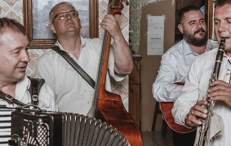 Restoran Vrbas - Salaš Orah